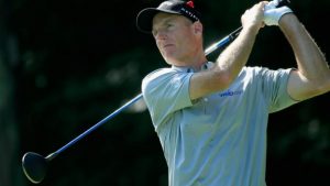 Jim Furyk shoots first 58 in PGA Tour history at Travelers Championship