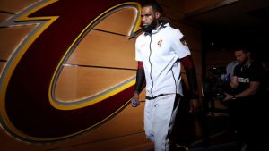 2018 NBA free agency rumors, trades, updates: LeBron James possibly setting up meetings in Los Angeles